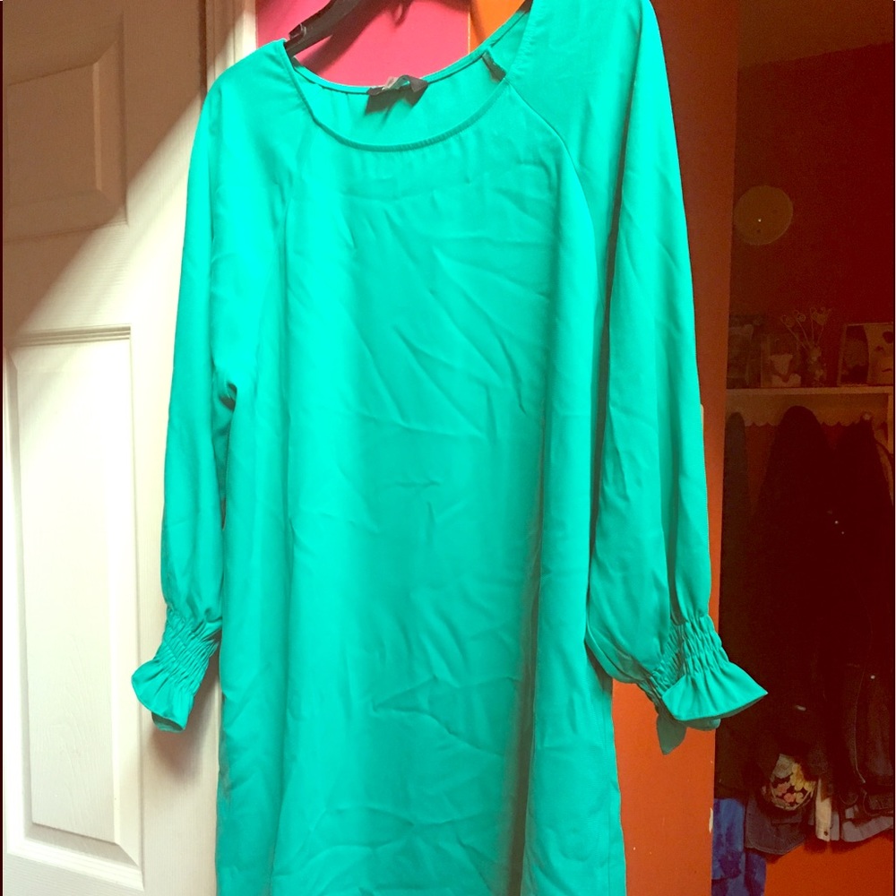Mint green Sheer